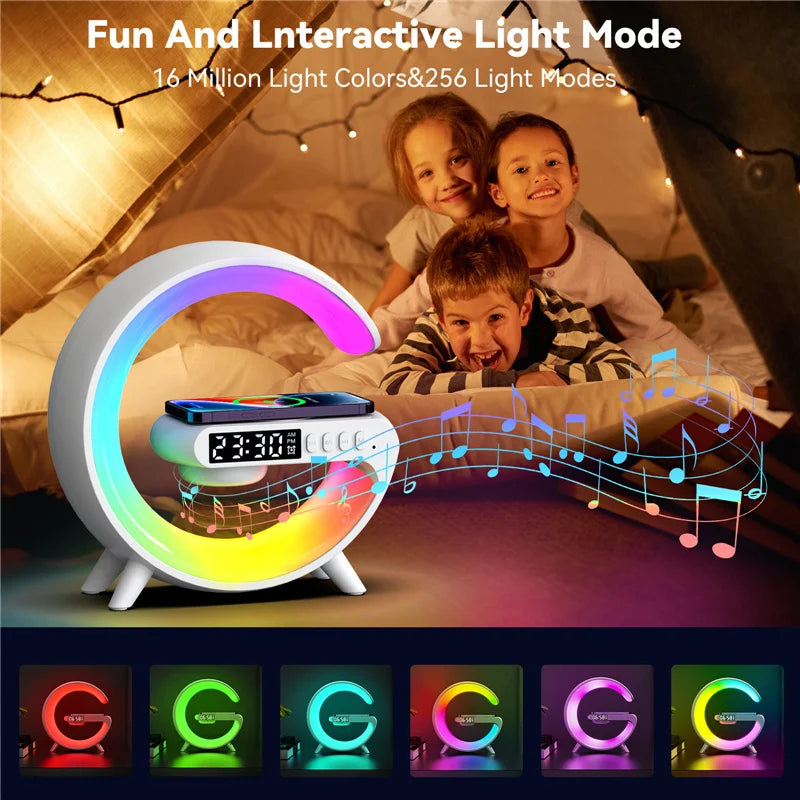 Reloj alarma multifuncional, cargador y luz led.