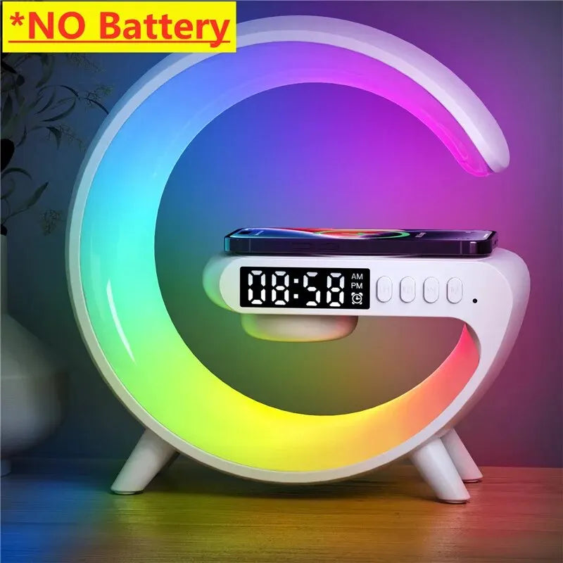 Reloj alarma multifuncional, cargador y luz led.